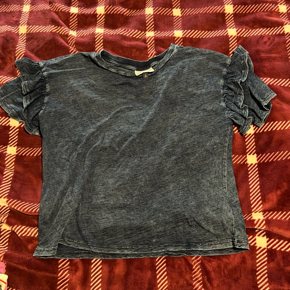 Universal Thread Shirt